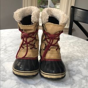 Kids Sorel winter boots US size 1